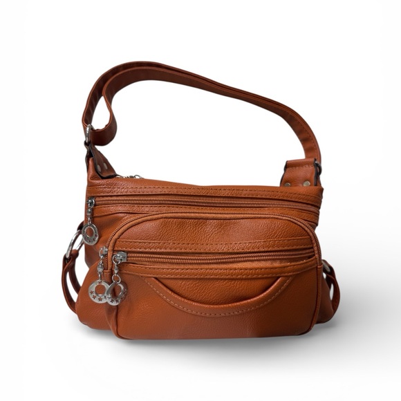 Handbags - Tan Leather Shoulder Bag